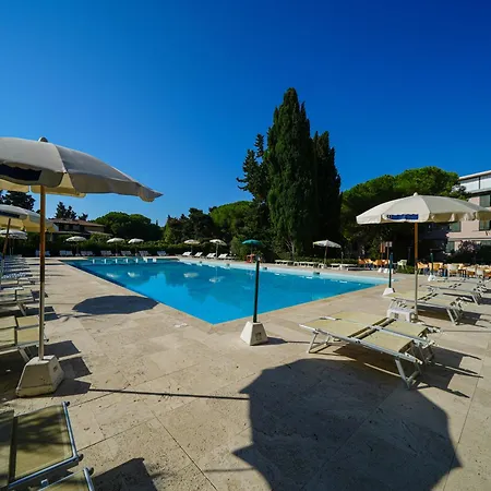 Club Ośrodek wypoczynkowy 4*
